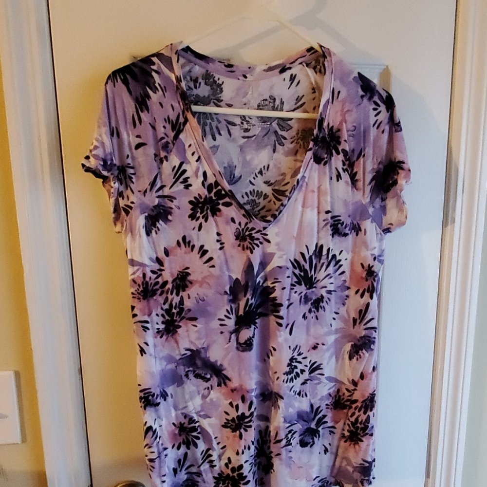 Juicy culture vneck